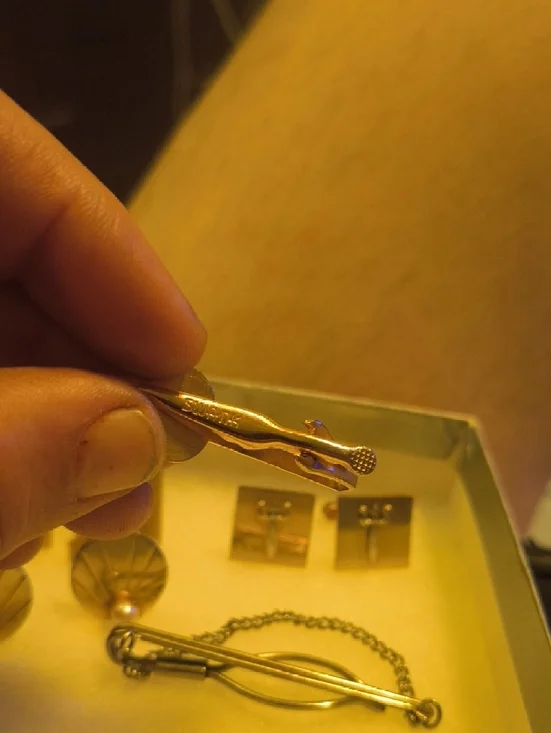 SWANK Gold and Black Enamel Cufflink and Tie Clip Set - Picture 3 of 3